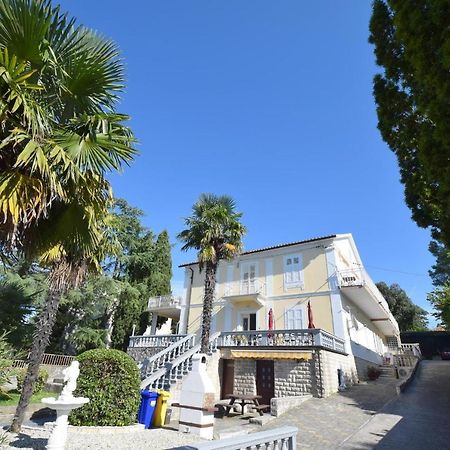 Apartments Margarita Malinska Buitenkant foto